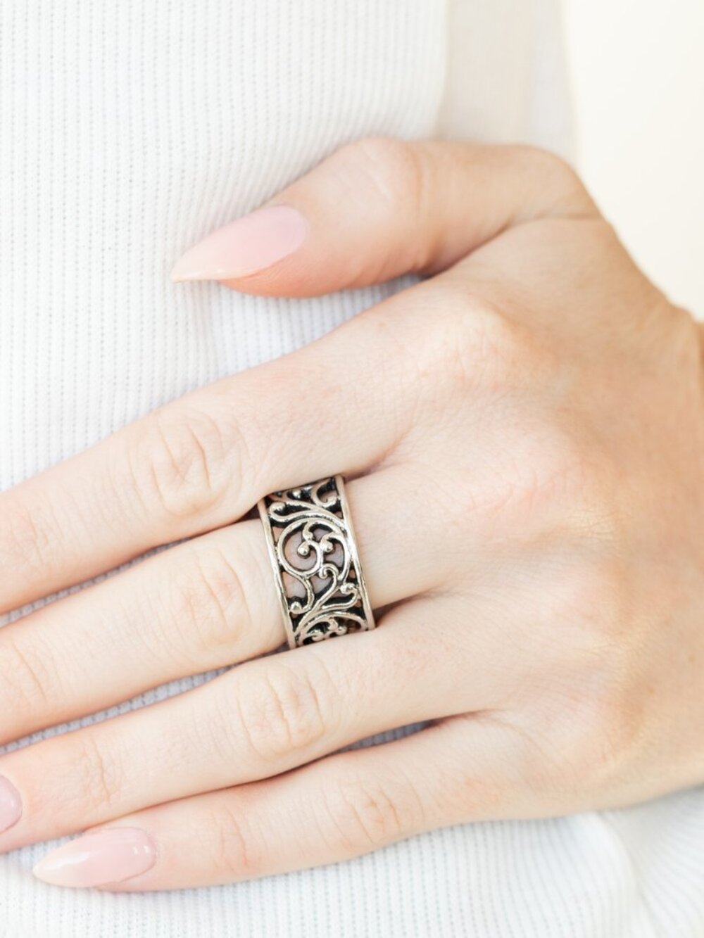 Paparazzi Ring (R181) - Picture 2 of 2
